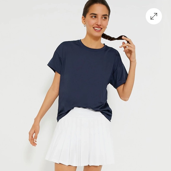 NWT Tuckernuck Sport Navy Short Sleeve Ryan Boyfriend Tee. Size S - Picture 1 of 13